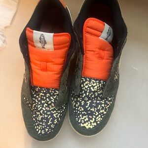 Nike Athletic Shoes - Black, Orange TROUT